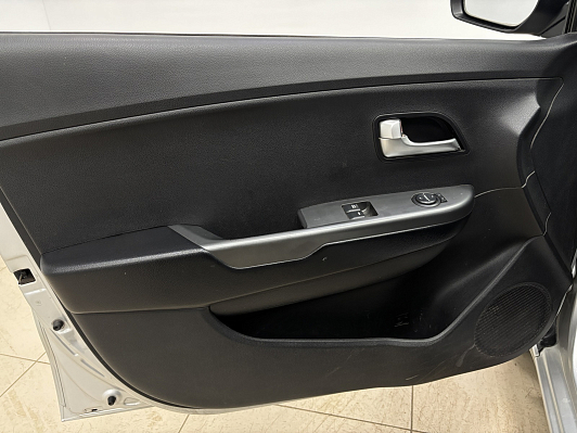 Kia Rio Comfort Кондиционер, 2016 года, пробег 104078 км