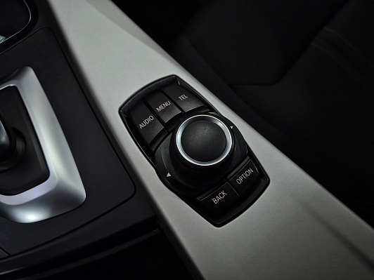 BMW 3 серии 318i Sport Line, 2015 года, пробег 160245 км