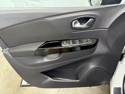 Renault Kaptur Drive, 2020 года, пробег 53077 км