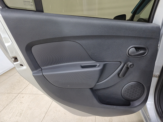 Renault Logan Confort, 2017 года, пробег 152409 км