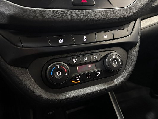 Lada (ВАЗ) Vesta Comfort Winter, 2020 года, пробег 61825 км