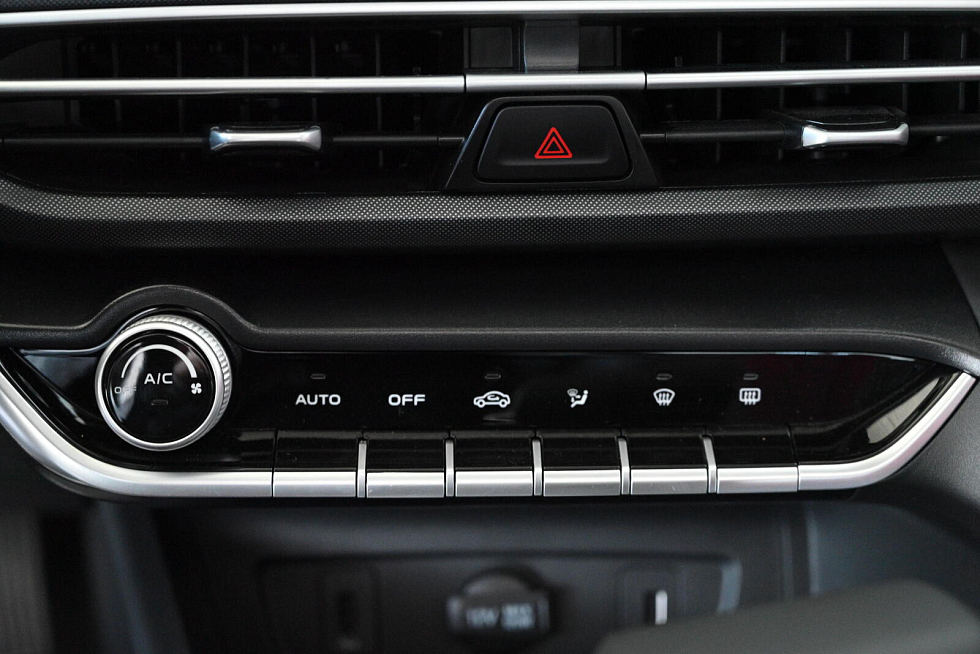 Changan Eado Plus Техно, серый