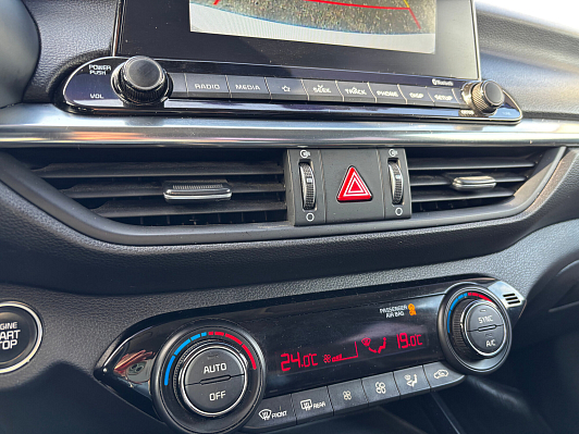 Kia Cerato Luxe, 2021 года, пробег 77500 км