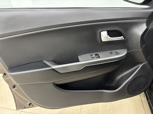 Kia Rio Comfort Аудио, 2015 года, пробег 134467 км