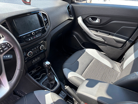 Lada (ВАЗ) XRAY Luxe Prestige, 2021 года, пробег 37900 км