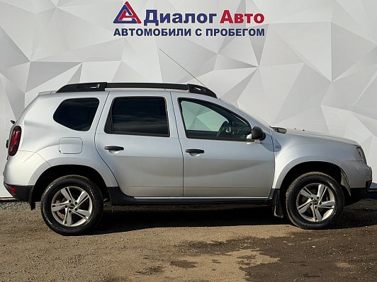 Renault Duster Expression, 2017 года, пробег 152000 км