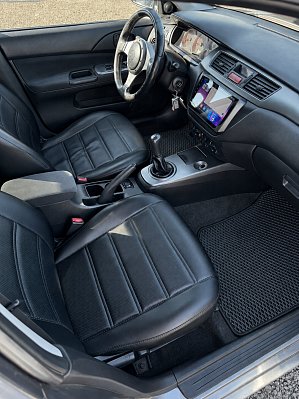 Mitsubishi Lancer, 2006 года, пробег 333215 км