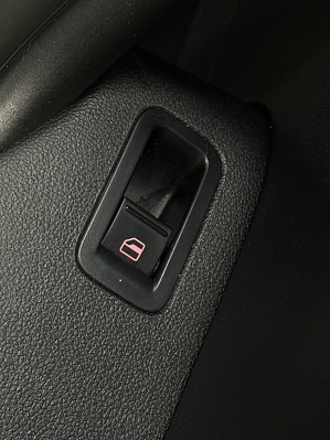 Volkswagen Polo CONNECT, 2018 года, пробег 216000 км