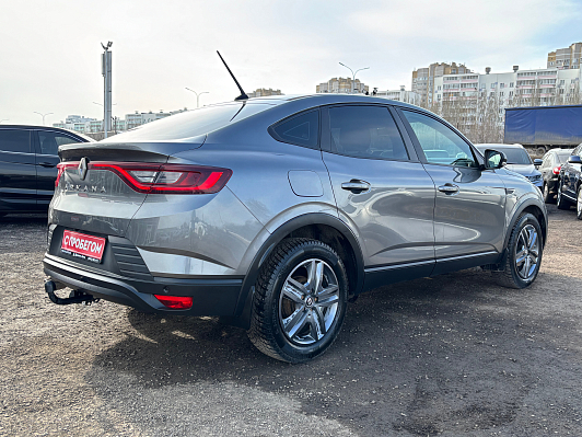 Renault Arkana Style, 2020 года, пробег 139000 км