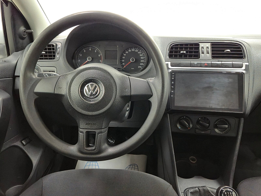 Volkswagen Polo Trendline, 2013 года, пробег 201169 км