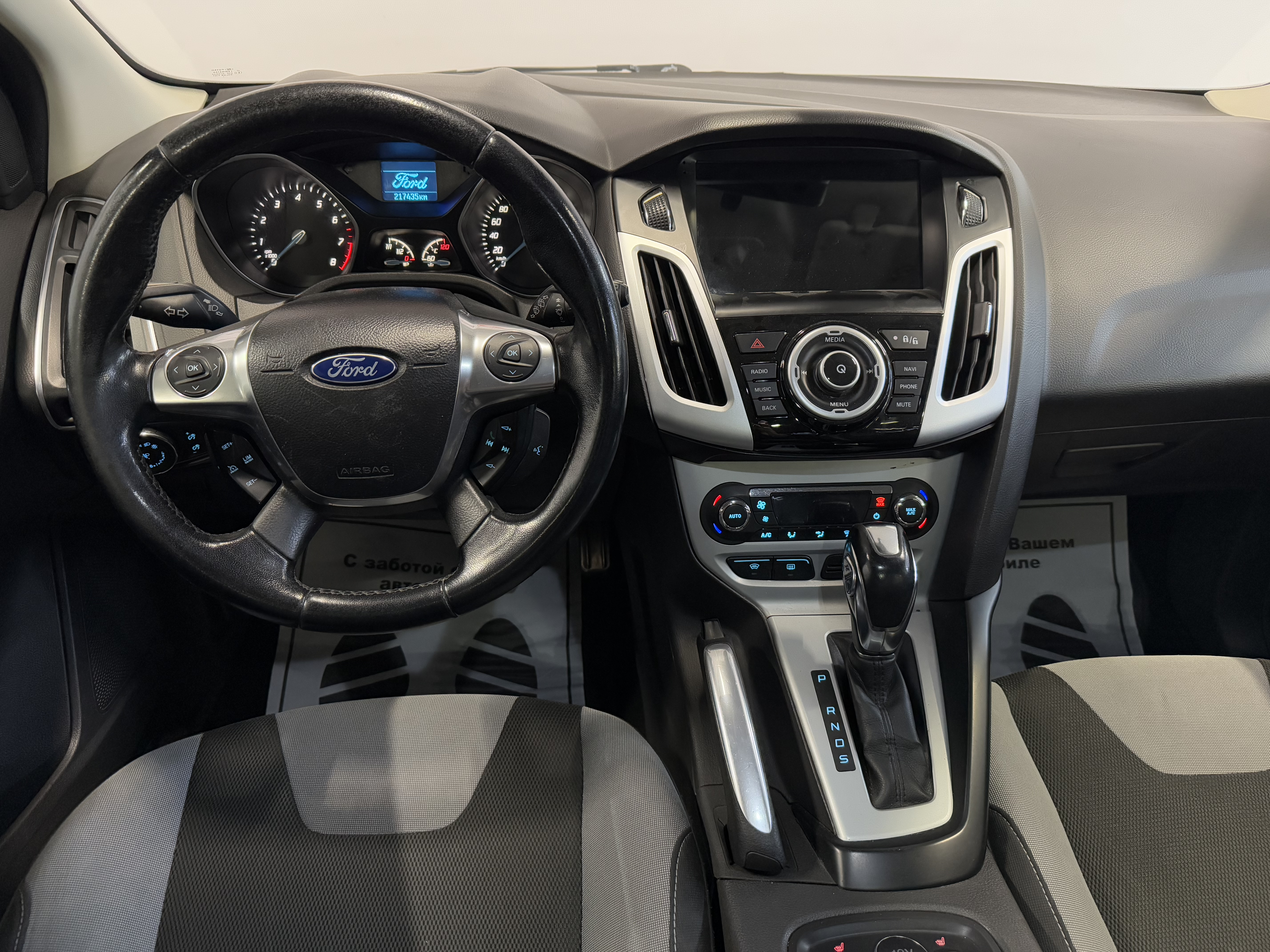 Ford Focus SYNC Edition, 2013 года, пробег 217000 км