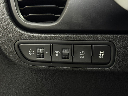 Kia Rio, 2020 года, пробег 73000 км