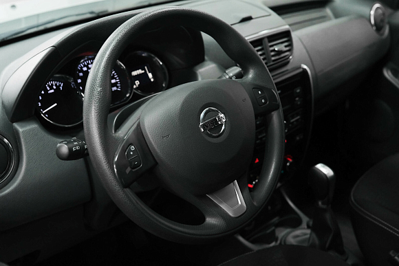 Nissan Terrano Elegance, 2019 года, пробег 20000 км