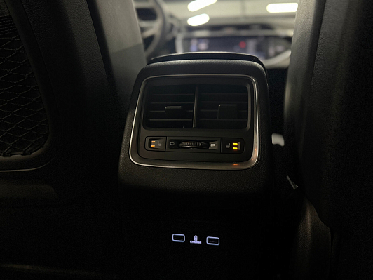 Geely Atlas Pro Luxury, 2023 года, пробег 36500 км