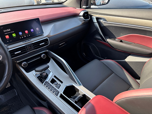 Geely Coolray Flagship, 2023 года, пробег 32200 км