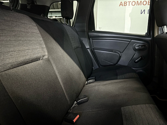 Renault Duster Authentique, 2012 года, пробег 137000 км