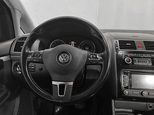 Volkswagen Touran Highline, 2011 года, пробег 191555 км