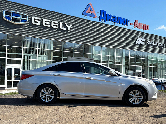 Hyundai Sonata Comfort, 2012 года, пробег 230176 км