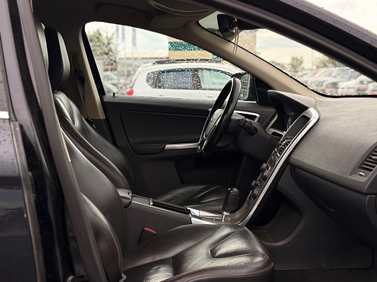 Volvo XC60 Kinetic, 2012 года, пробег 234700 км