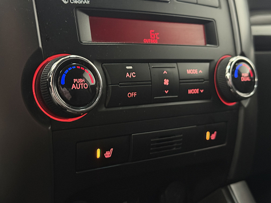 Kia Sorento Luxe, 2011 года, пробег 277205 км