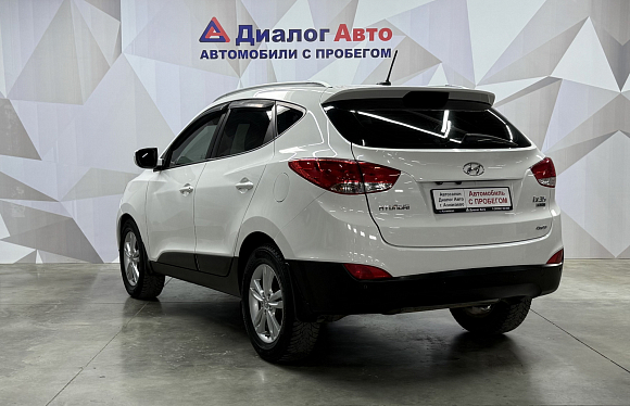 Hyundai ix35, 2012 года, пробег 227515 км