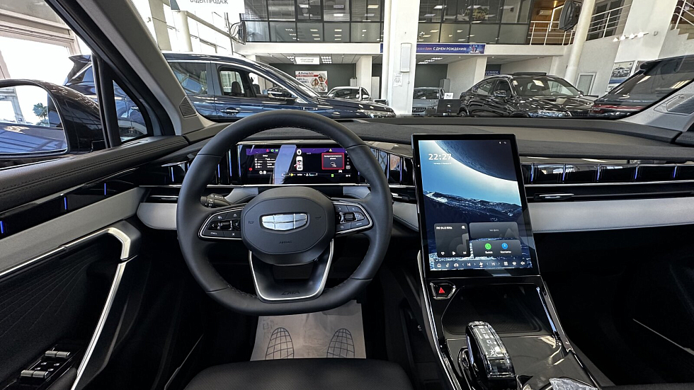 Geely Atlas Flagship Sport, серый