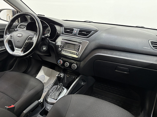 Kia Rio Luxe, 2015 года, пробег 84931 км