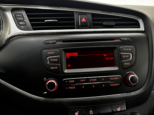 Kia Ceed Luxe, 2017 года, пробег 115750 км
