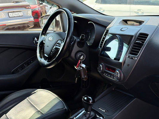 Kia Cerato Prestige, 2019 года, пробег 98403 км