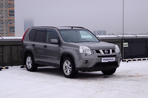 Nissan X-Trail SE High, 2014 года, пробег 200000 км