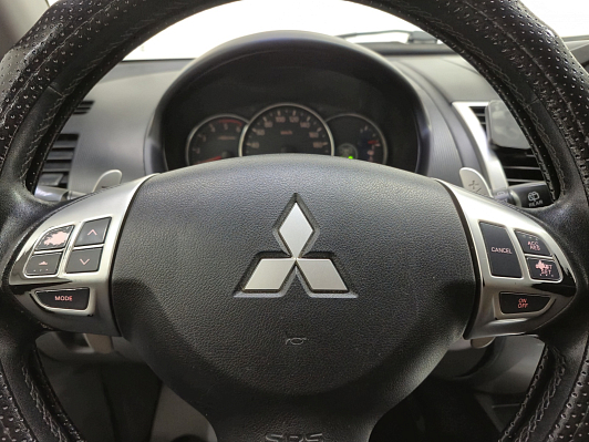 Mitsubishi Pajero Sport Ultimate S08, 2011 года, пробег 281986 км