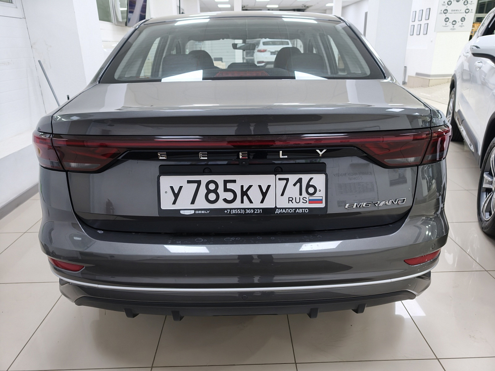 Geely Emgrand Flagship, серый