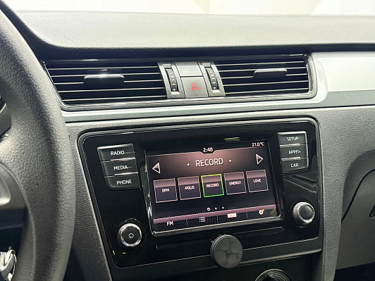 Skoda Rapid Hockey Edition Active, 2019 года, пробег 93860 км