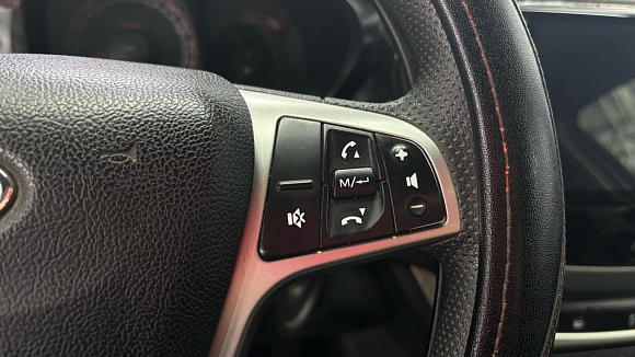 Lada (ВАЗ) Vesta Luxe, 2019 года, пробег 174351 км