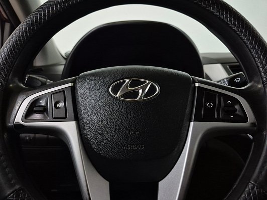 Hyundai Solaris, 2012 года, пробег 262092 км