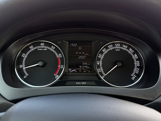 Skoda Rapid Hockey Edition Active, 2018 года, пробег 94200 км