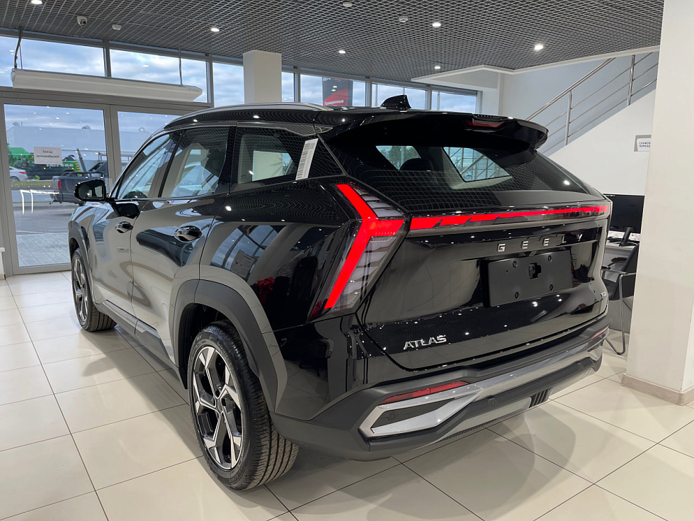 Geely Atlas Флагман, черный