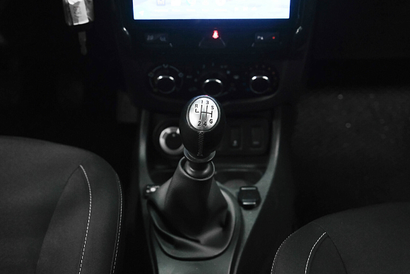 Renault Duster Dakar Edition, 2019 года, пробег 123834 км