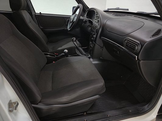 Chevrolet Niva GLC, 2011 года, пробег 126197 км