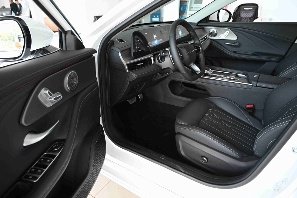 Chery Arrizo 8 Ultra, белый