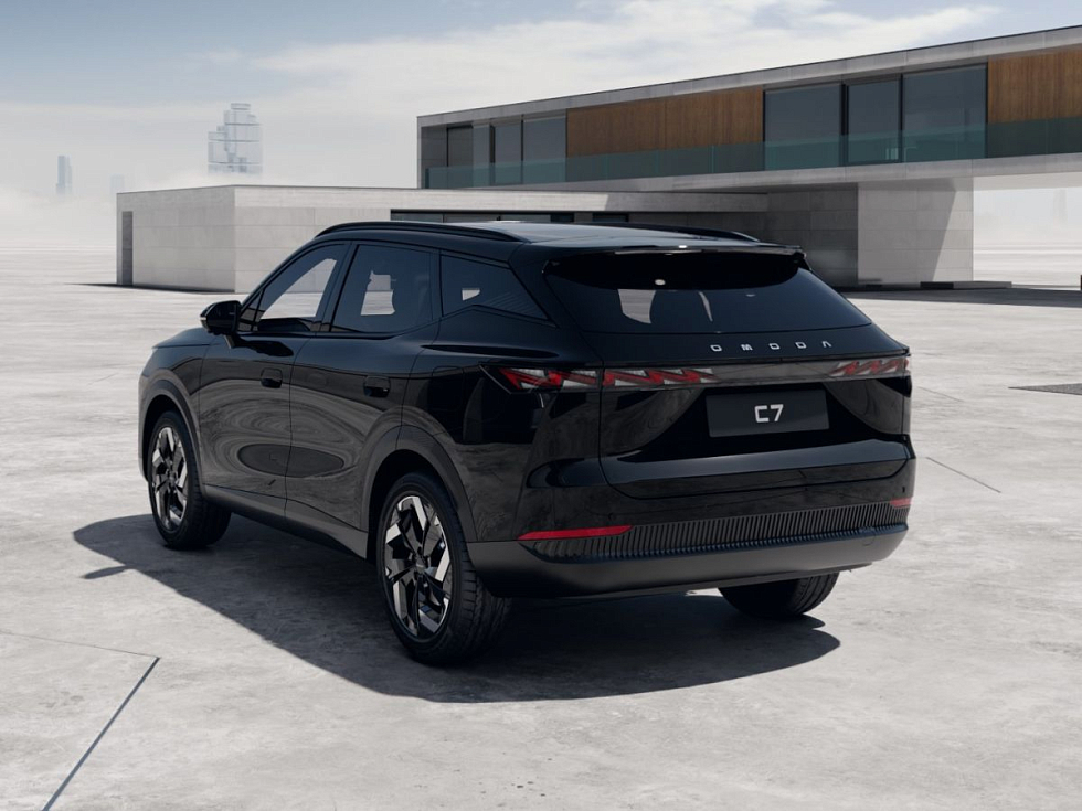 Omoda C7 , черный