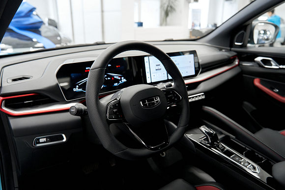 Geely Coolray Comfort, голубой