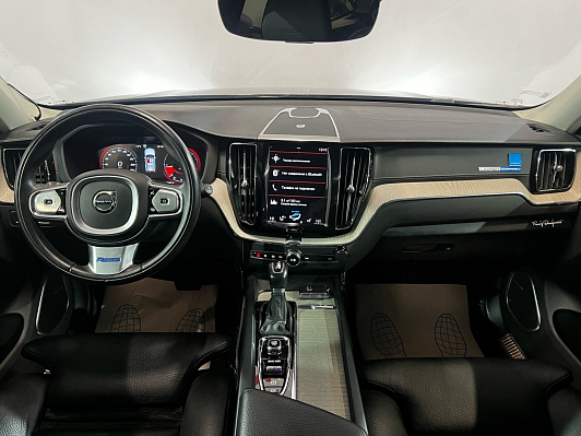 Volvo XC60 Inscription, 2018 года, пробег 52500 км