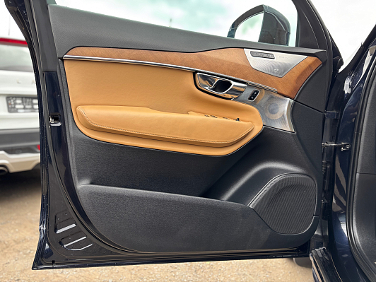 Volvo XC90 Inscription, 2015 года, пробег 97207 км
