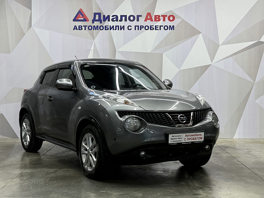 Nissan Juke SE+, 2012 года, пробег 139800 км