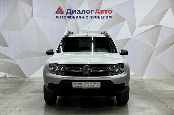Renault Duster Life, 2015 года, пробег 178643 км