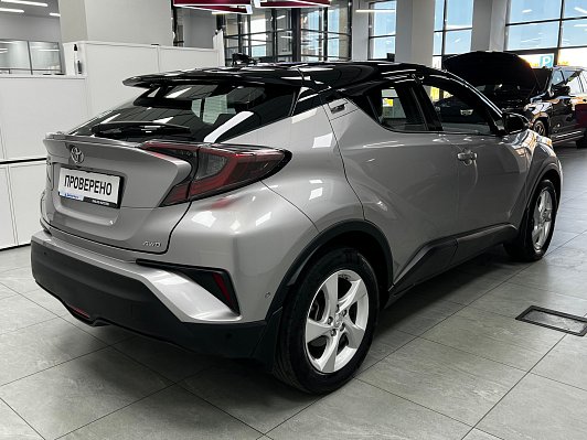 Toyota C-HR, 2019 года, пробег 110831 км