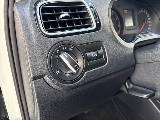 Volkswagen Polo SELECT, 2019 года, пробег 42017 км