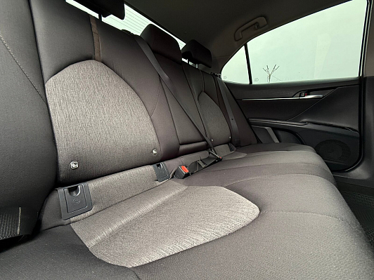 Toyota Camry Элеганс Safety, 2019 года, пробег 148500 км