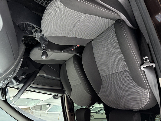 Renault Duster Expression, 2017 года, пробег 95000 км